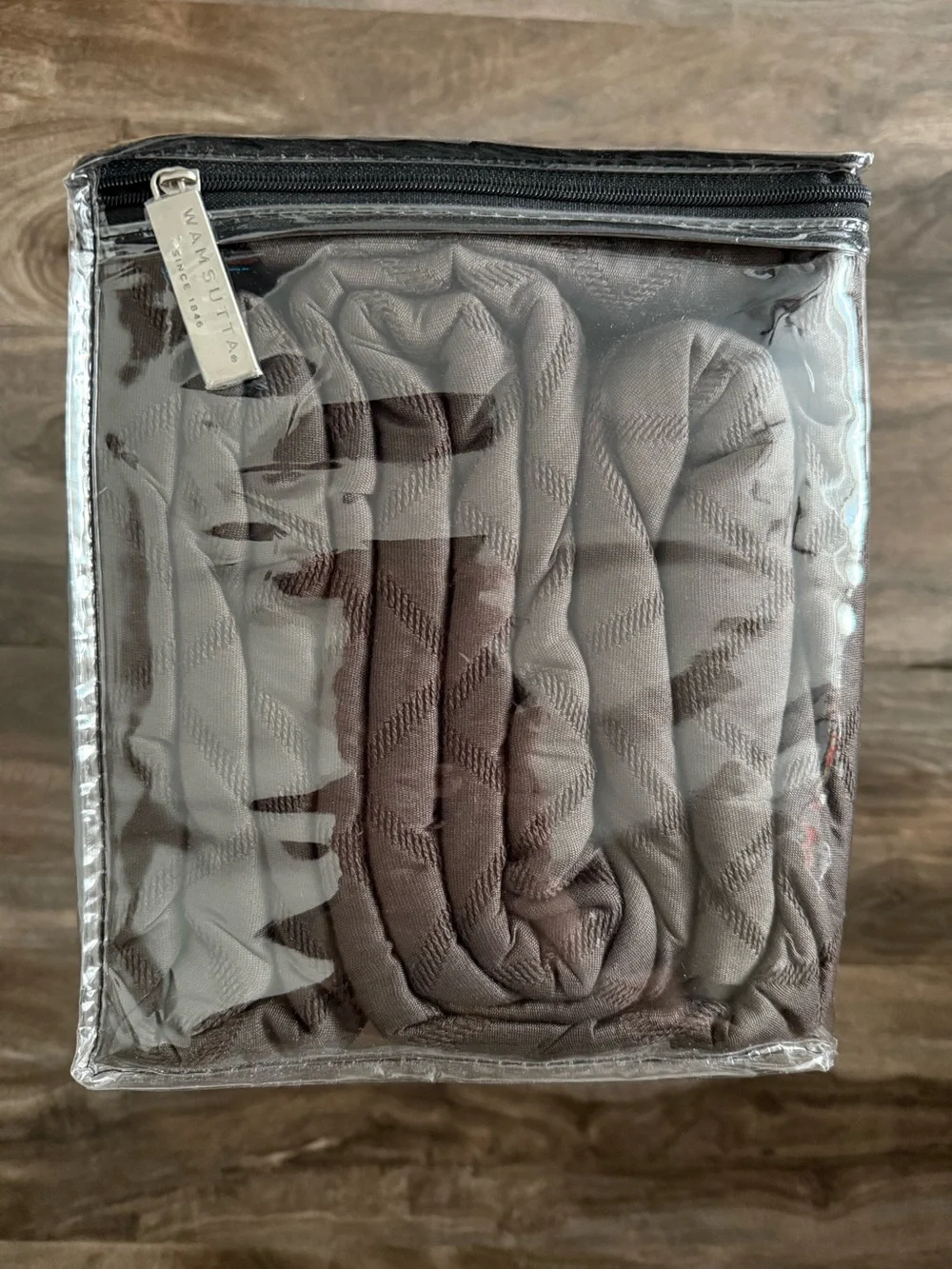 Wamsutta Beekman King Size Duvet Cover In “Smoke”